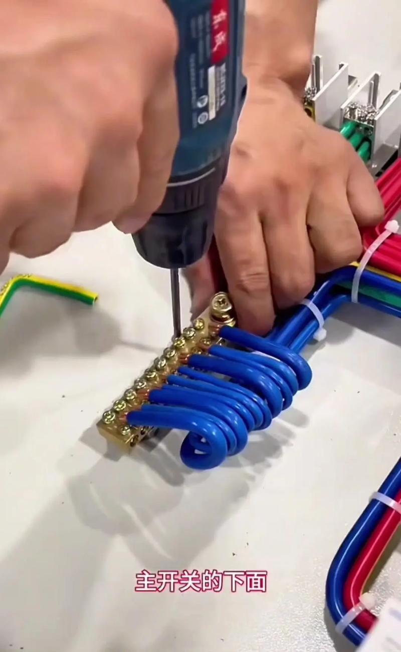 配電箱端子接線小技巧 從新手到熟練的實用指南